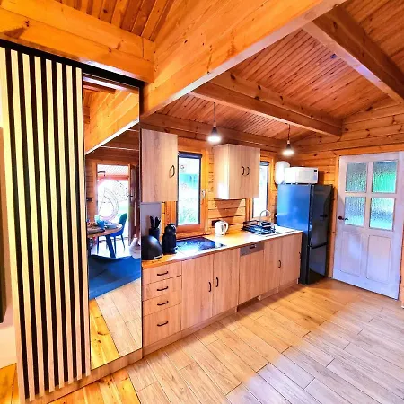 Lesna Ostoja * ポッドンビエ