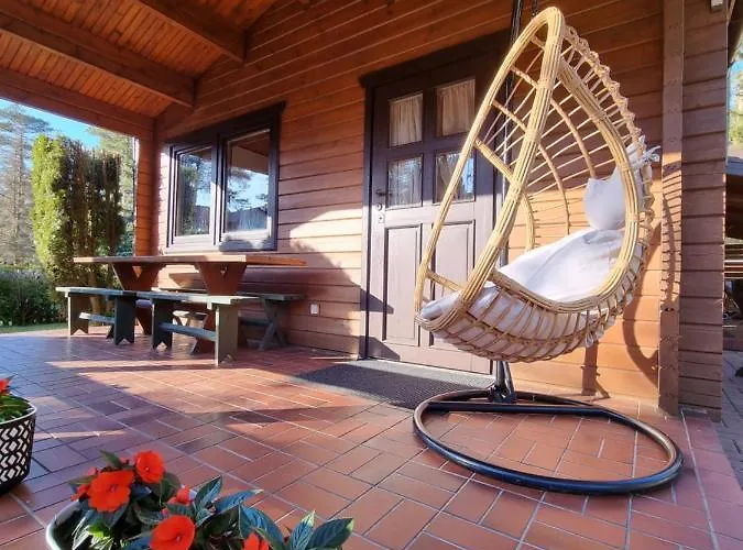 Leśna Ostoja Dom wakacyjny *